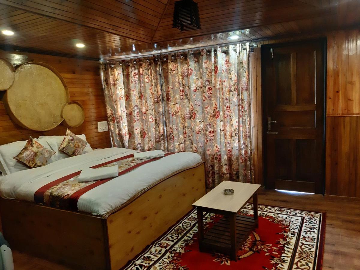 Broadway Annexe Hotel 2*