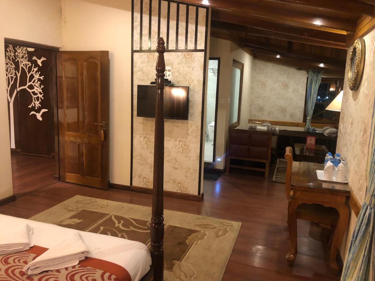 Inn Omega Residency