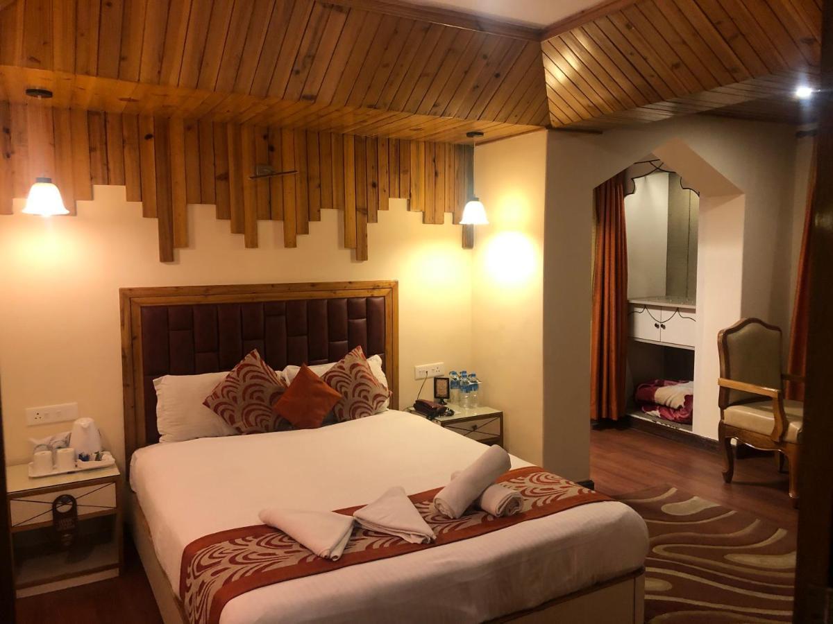 Inn Omega Residency