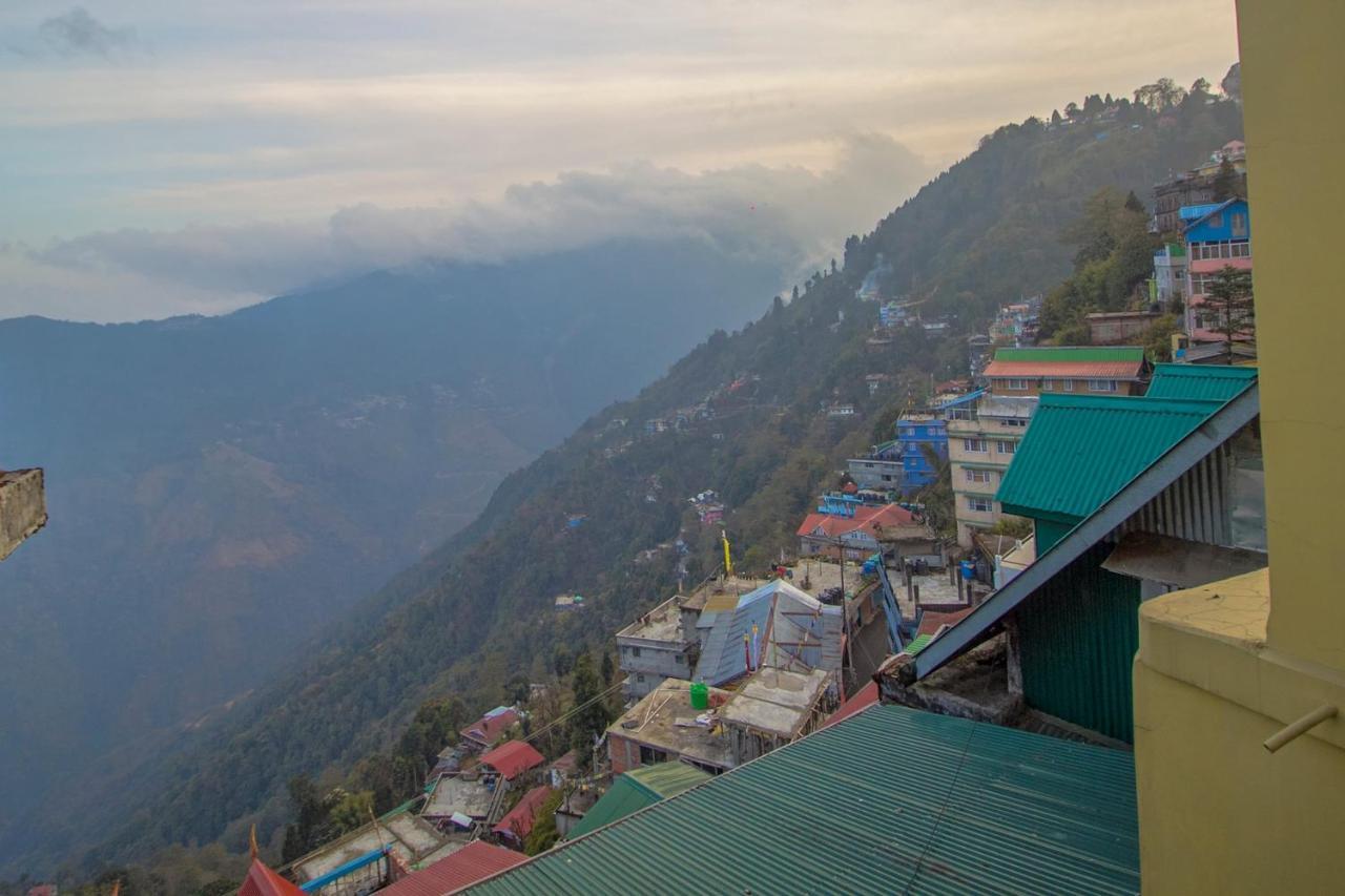 Stayapart - Potala Residency, Darjeeling Darjeeling (West Bengal)