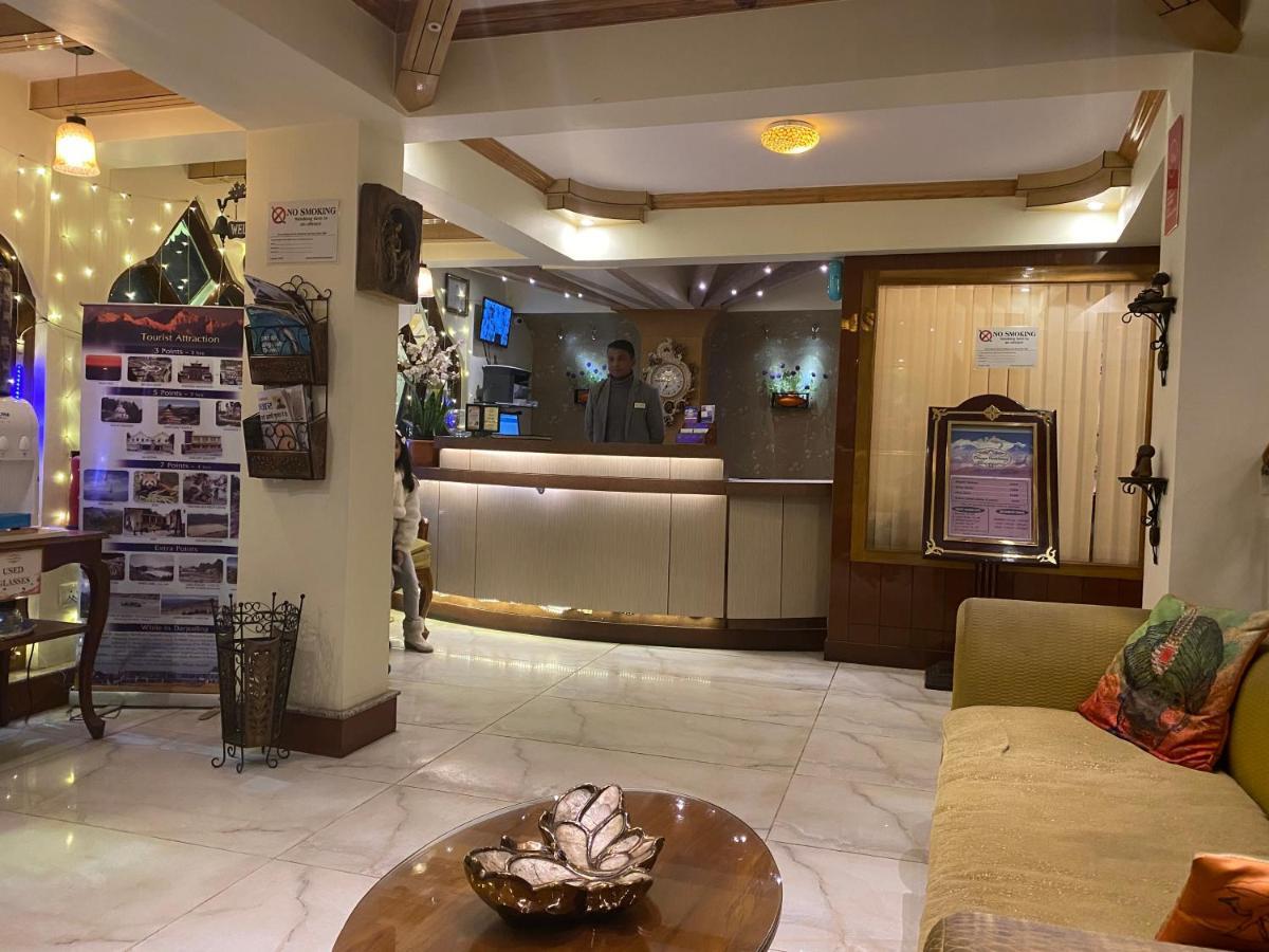 Omega Residency Inn 2*