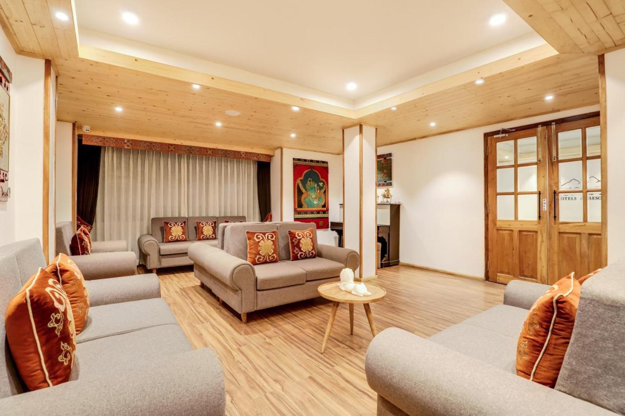 Resort Summit Swiss Heritage & 4*
