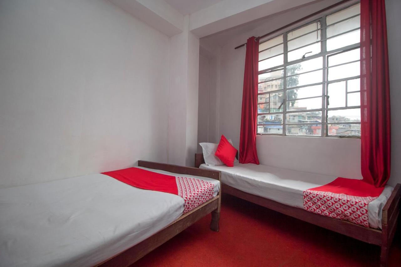 Oyo 30993 Simma Hotel 3*