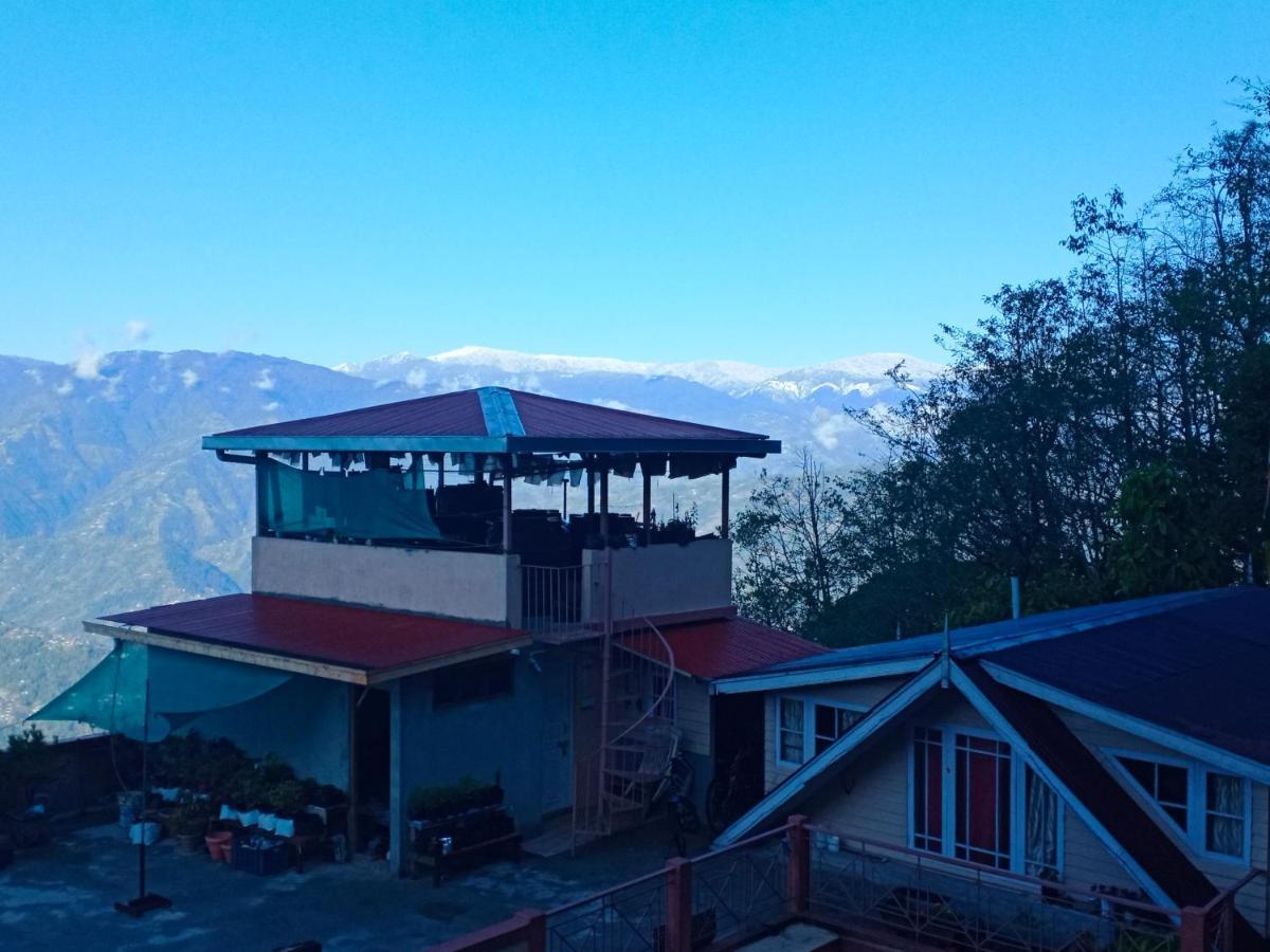Little Singamari Bed & Breakfast Darjeeling (West Bengal)