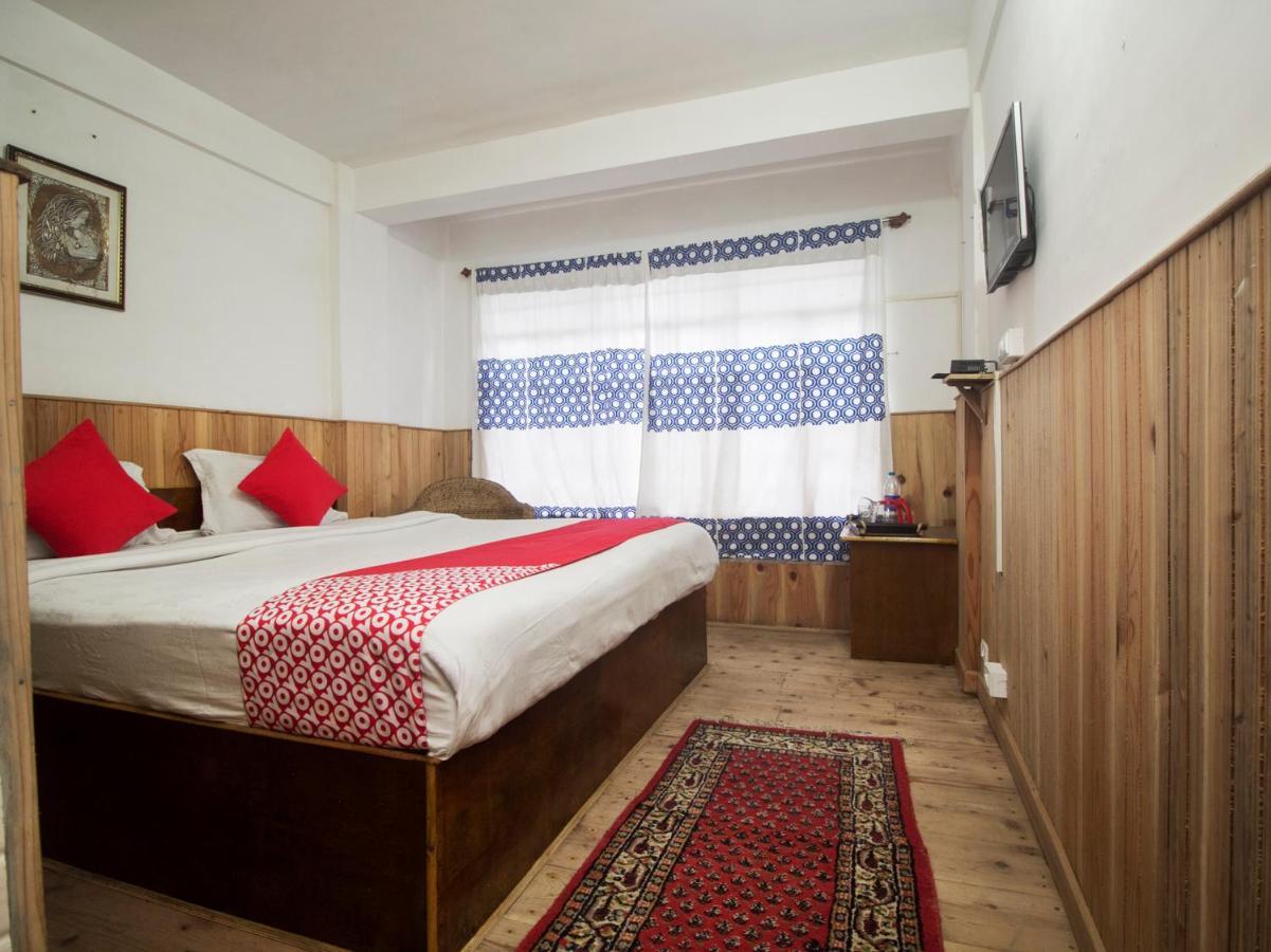 Oyo 6519 Batasia Loop Hotel