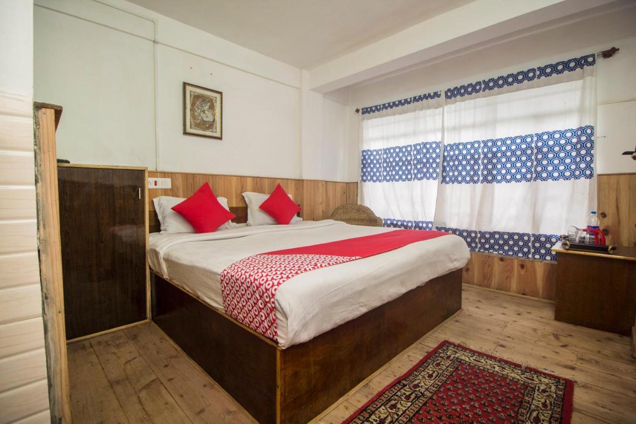 Oyo 6519 Batasia Loop Hotel