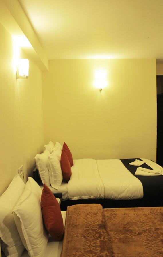 Hotel Sanderling Residency & *