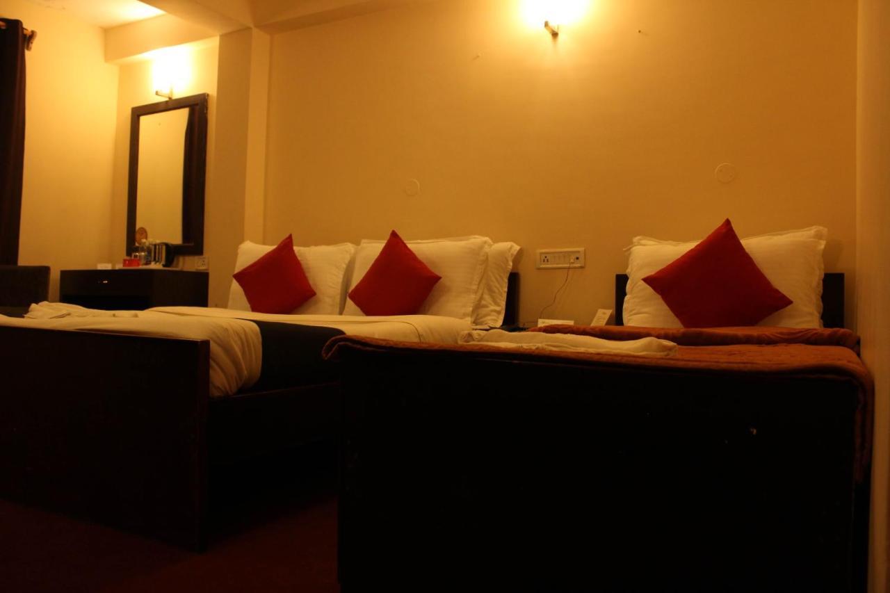 Hotel Sanderling Residency & Darjeeling (West Bengal)