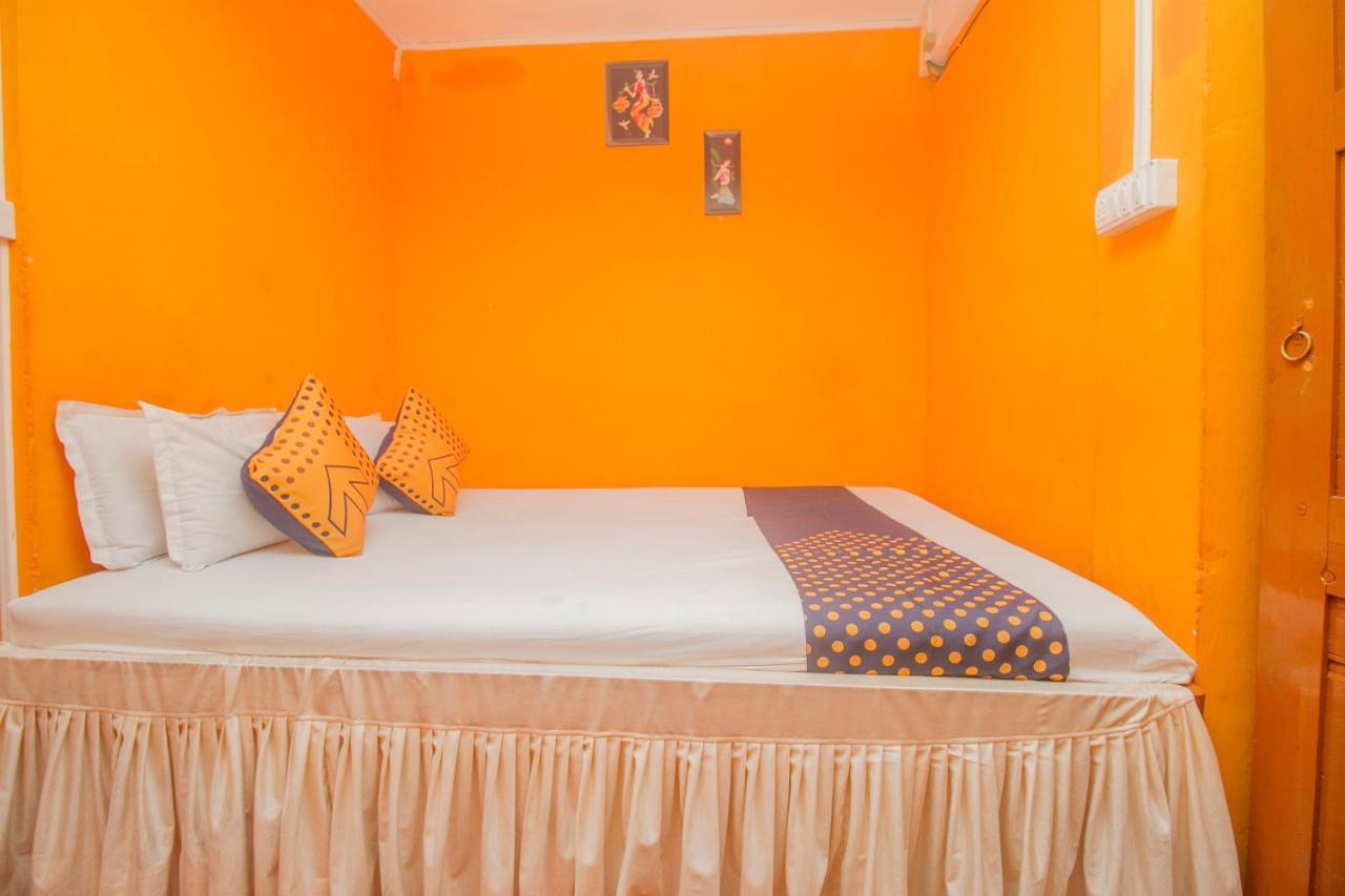 Spot On 66810 Girija 3* Darjeeling (West Bengal)