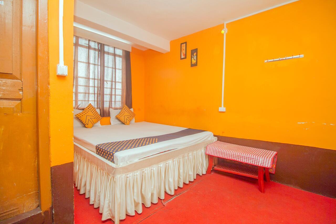 Spot On 66810 Girija Hotel Darjeeling (West Bengal)