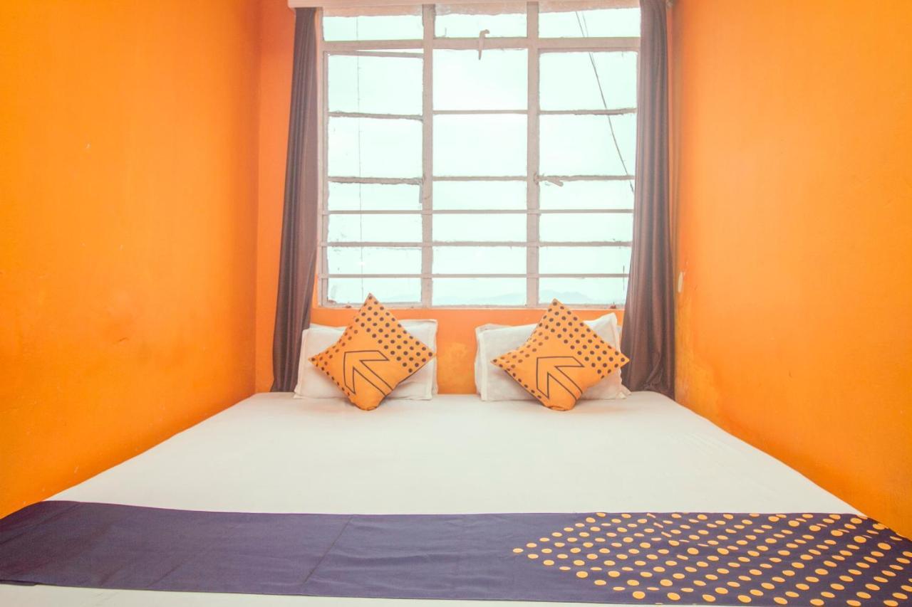 Hotel Spot On 66810 Girija Darjeeling (West Bengal)