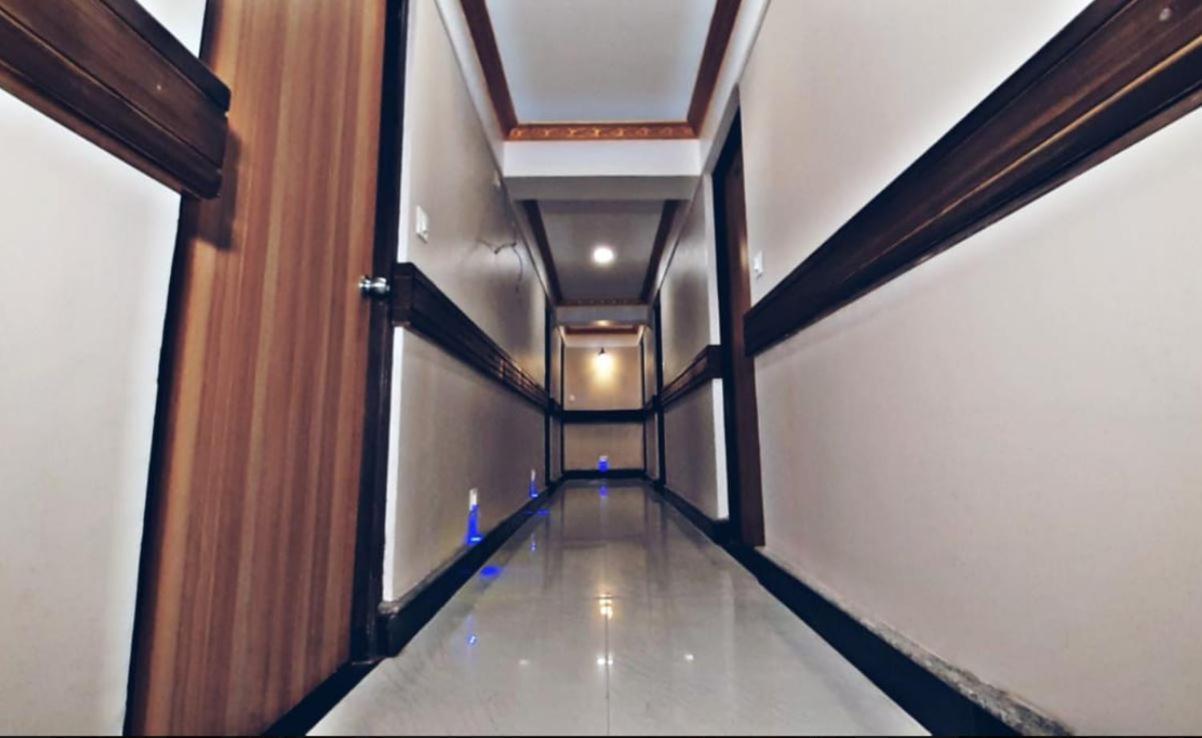 Mahayana, Darjeeling 3*