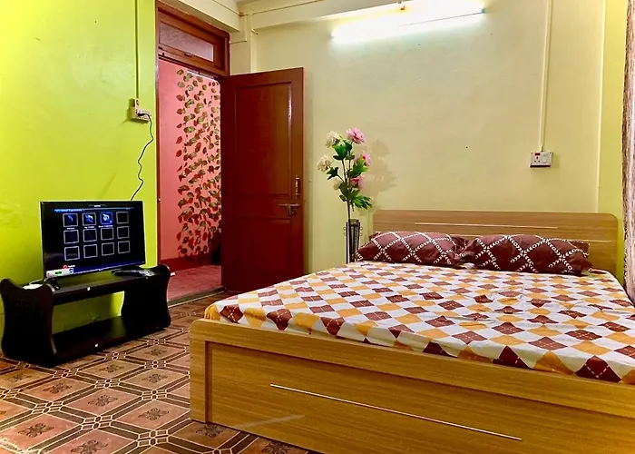 Maple Homestay